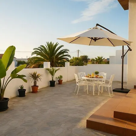 度假居 Encantadora Con Terraza Privada *