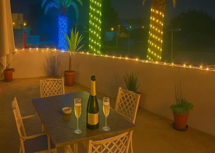 Encantadora Con Terraza Privada بيت للعطل *